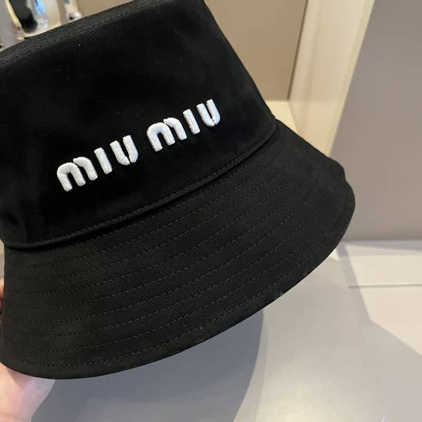 Miu Miu Hat MUH00201